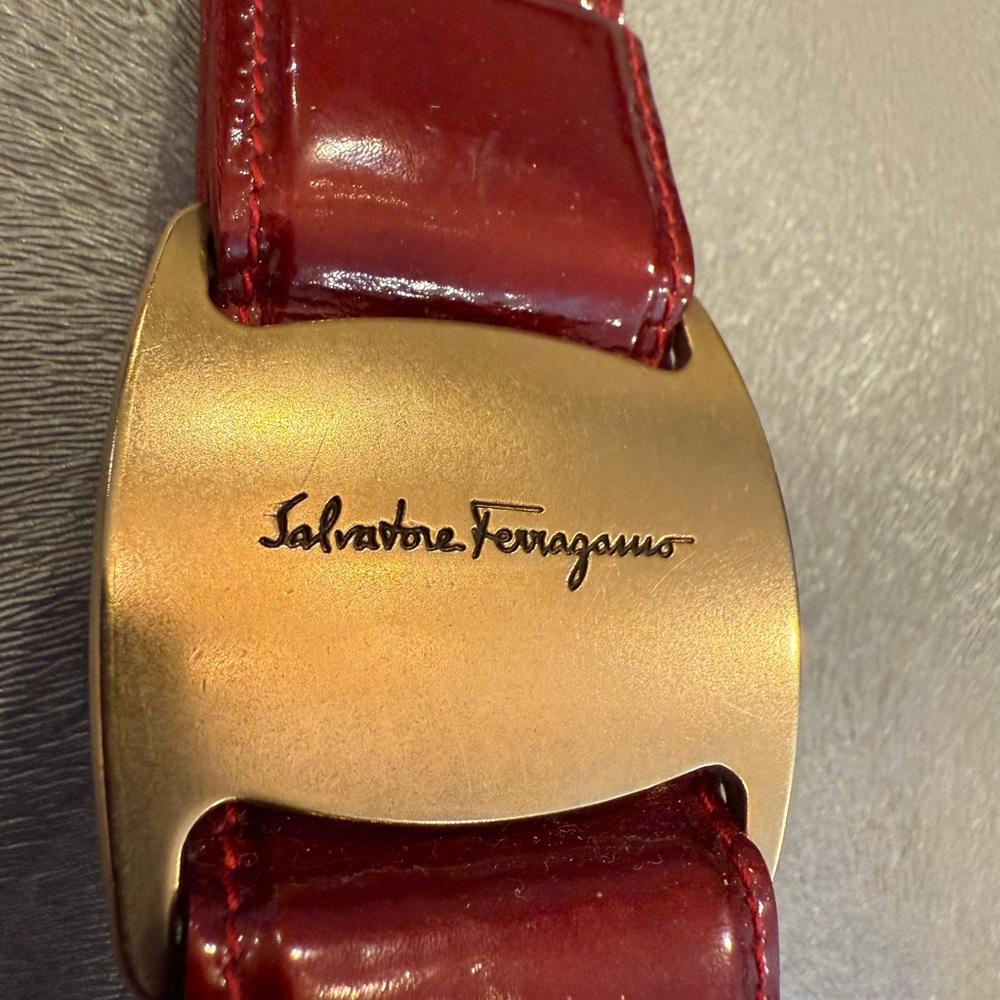 Salvatore Ferragamo women’s red belt. - Picture 8 of 9